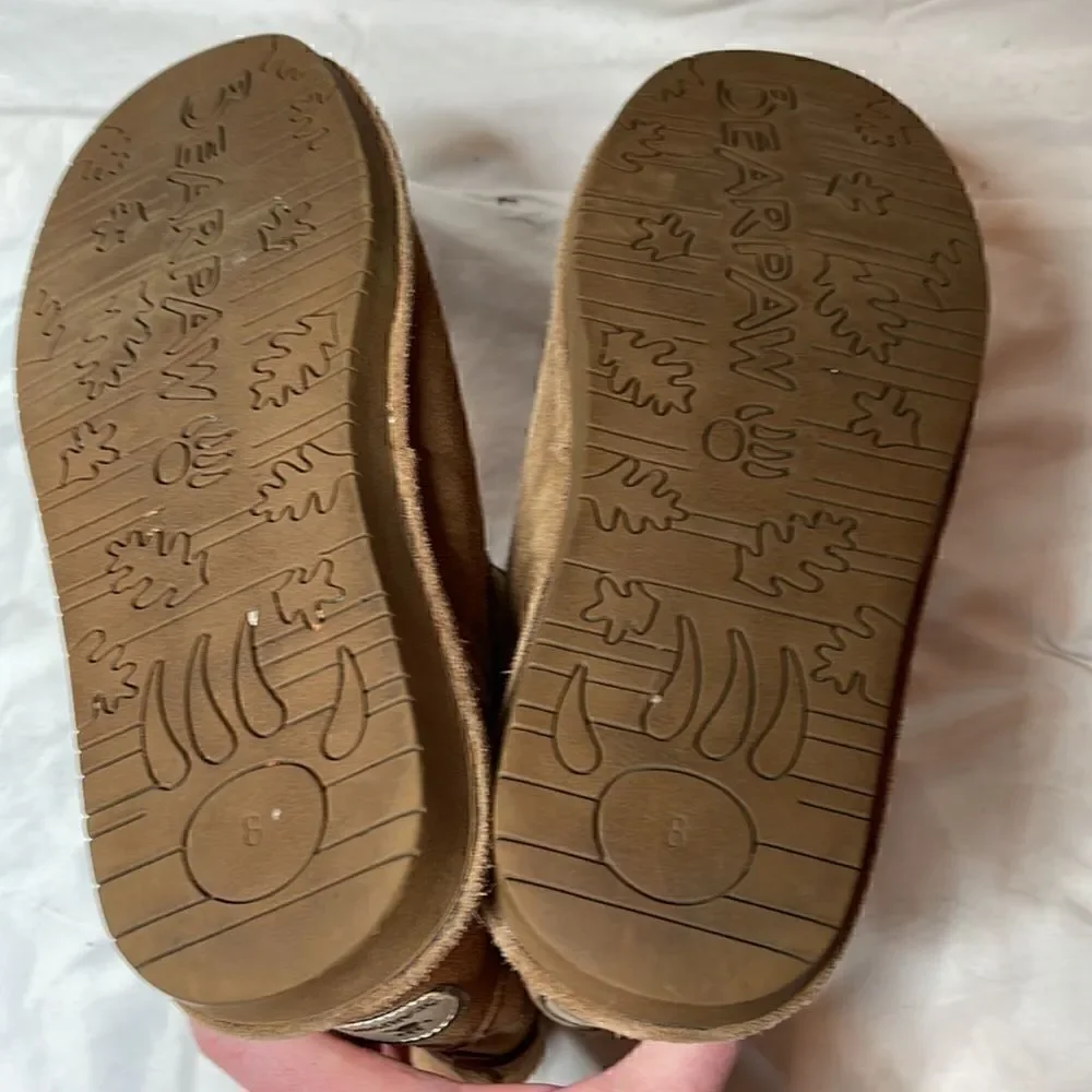 Bearpaw Tan Suede Wool Lining Winter Boots. Size 8.